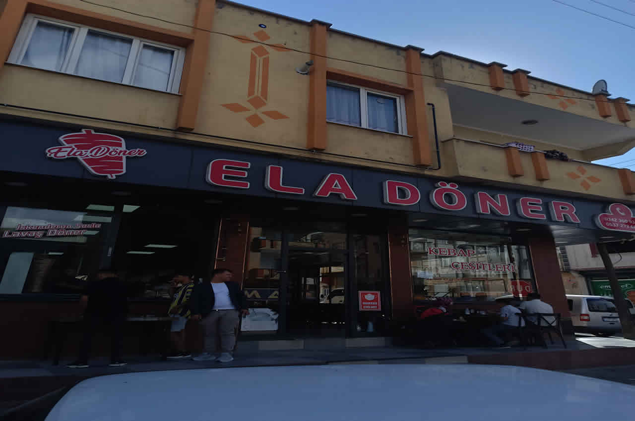 Ela Döner